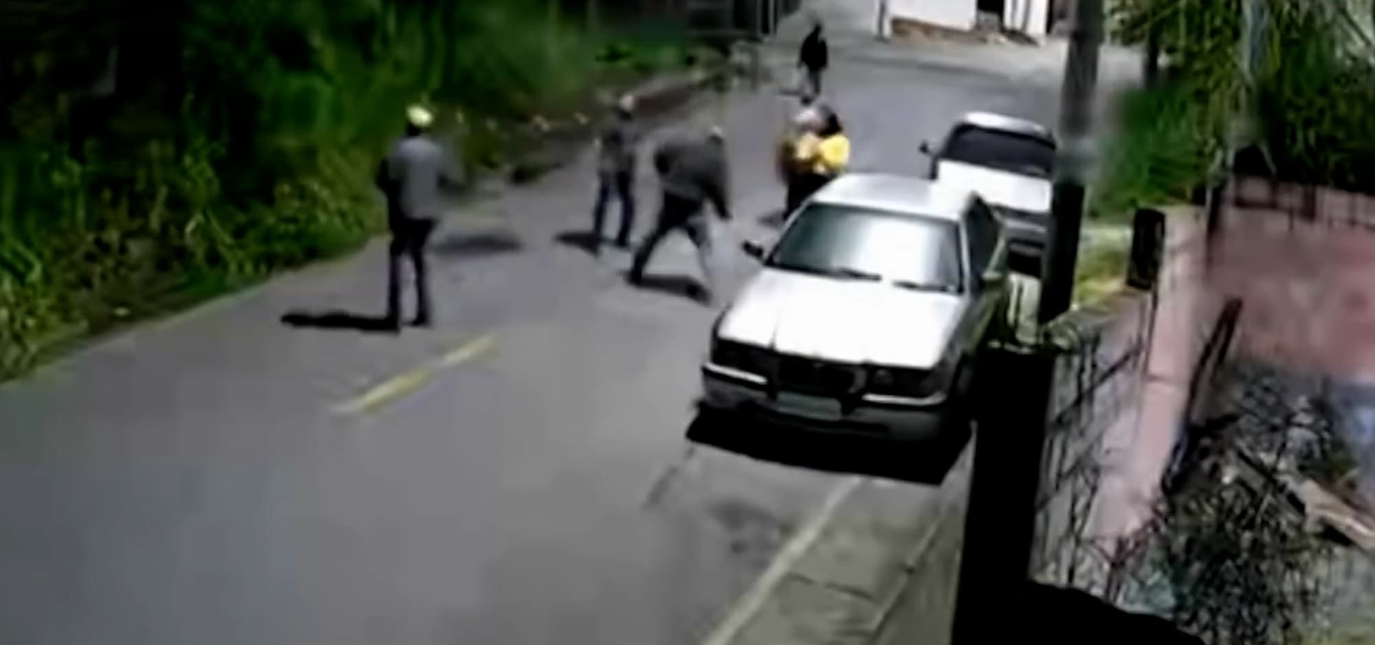 Antonio Edson de Oliveira Alves, 47,  punches Ailton da Silva, 57,   on Saturday, June 6, 2026, in Nova Lima, Brazil. He was killed trying to defend woman from a man harassing them. Note: Photo is a screenshot from a video. (Newsflash/NX)