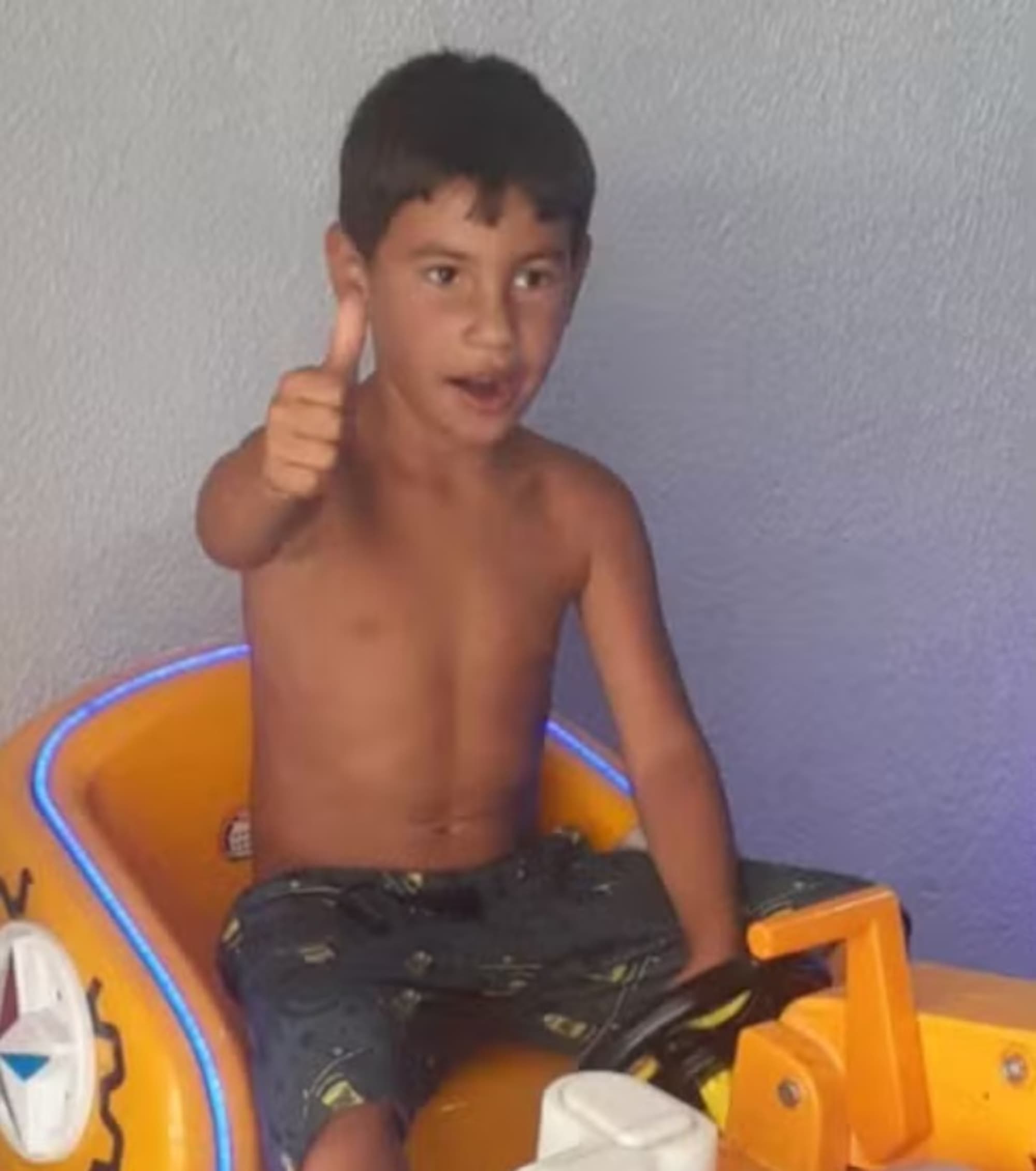 Child Killed After Tree Crashes Onto Home During Storm In Brazil