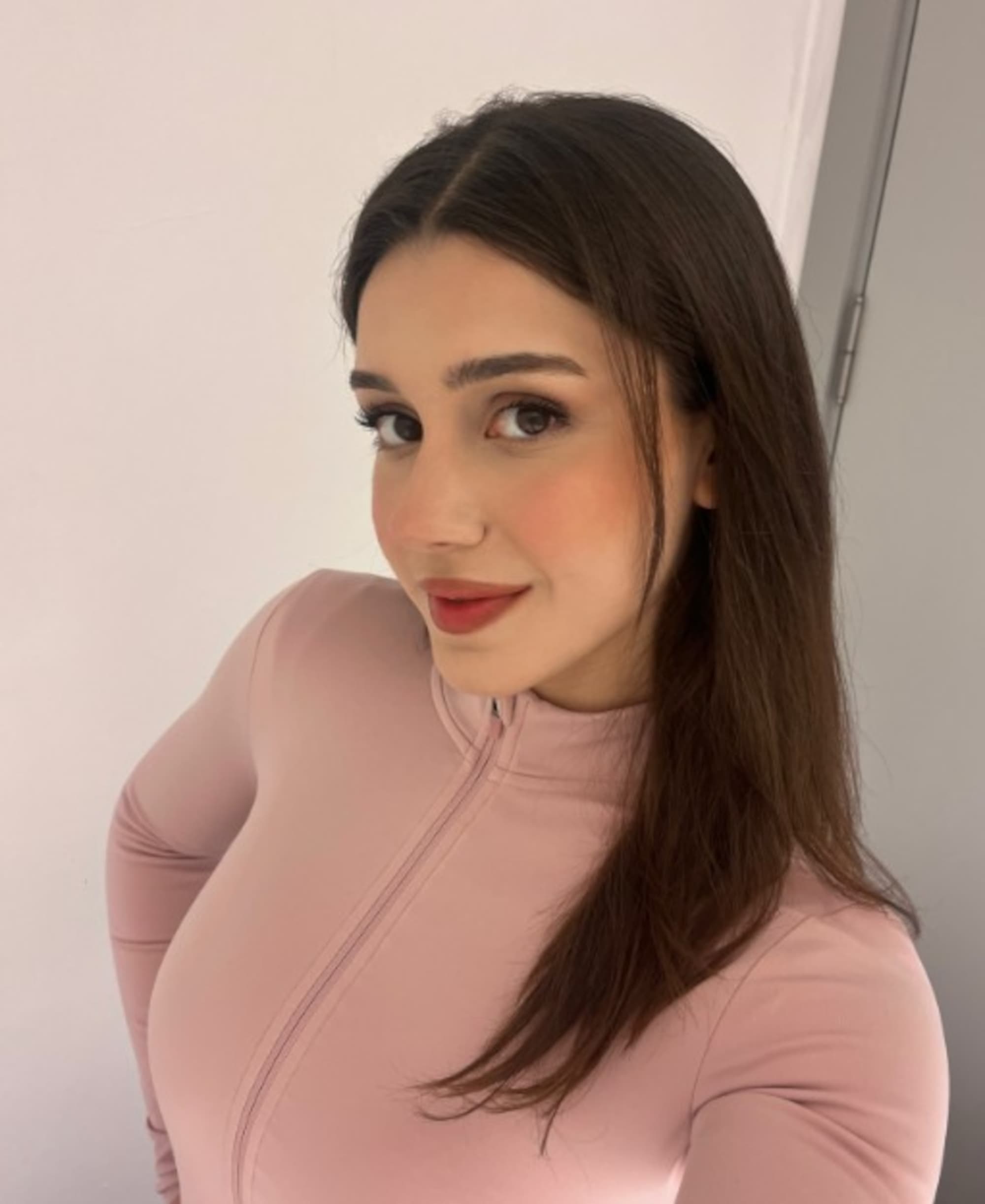 Picture shows Ceyda Yakova, 22. She died riding her motorcycle on Monday, August 17, 2026.  Note: Private picture. (Newsflash/NX)