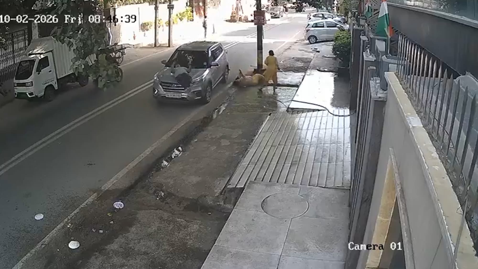 A driver rams an elderly couple in Delhi, India, Oct.02,2026. She was arrested. Note: Photo is a screenshot from a video. (Harrisons)