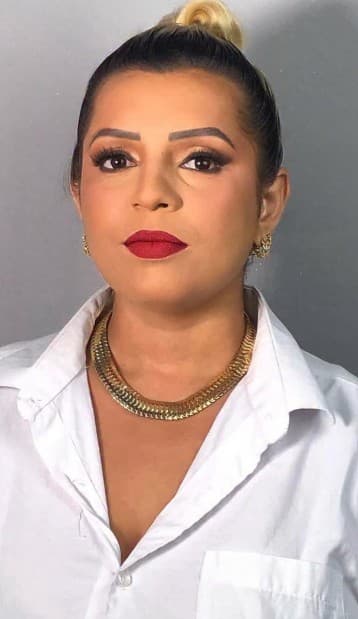 Isabela Dantas poses in undated photo. She was arrested on suspicion of posing as a doctor and injecting construction silicone into buttocks. Note: Private picture. (Newsflash/NX)
