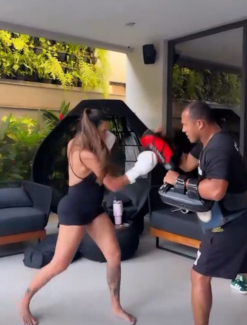 Taina Militao does Muay Thai training while pregnant, undated. Note: Photo is a screenshot from a video. (@tainamilitao/Newsflash/NX)
