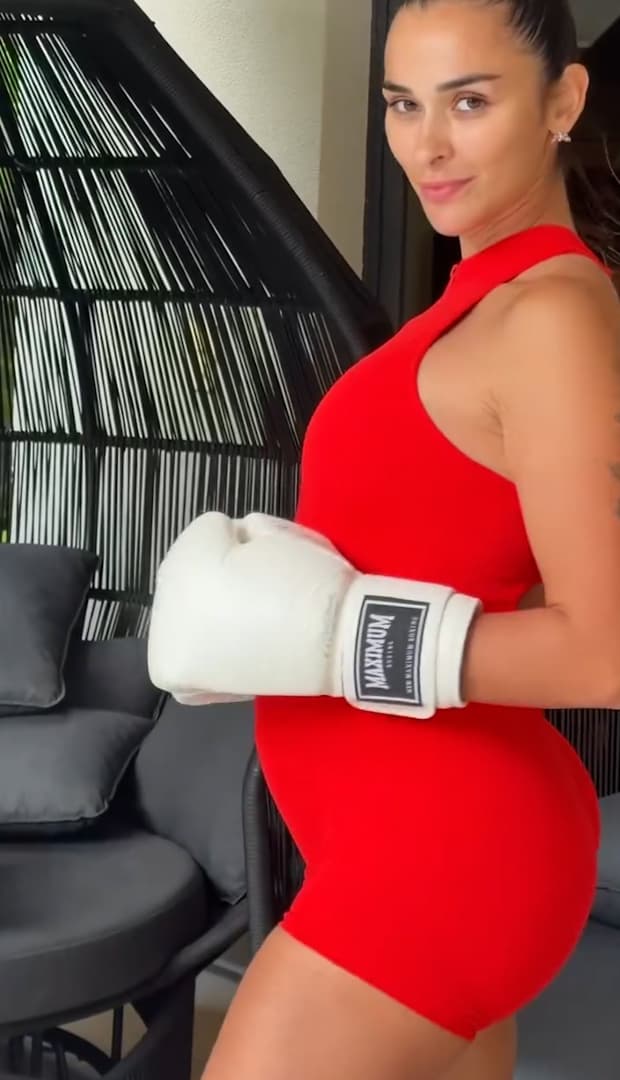 Taina Militao does Muay Thai training while pregnant, undated. Note: Photo is a screenshot from a video. (@tainamilitao/Newsflash/NX)