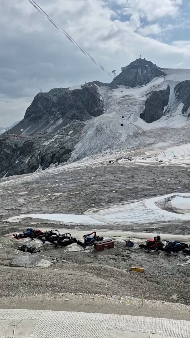 Video shows the snow free mountain in Zermatt, Switzerland, July 31, 2026. Note: Photo is a screenshot from a video. (@federicabrignone/Newsflash/NX)