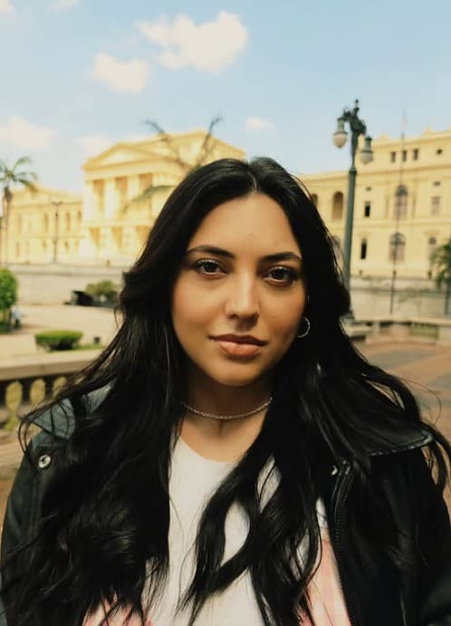 Leticia Fabbri, 32, poses in undated photo. At age 24 she had both feet amputated and was broken up by her boyfriend on the day she left the hospital. Note: Private picture. (@leticiafabbri, Newsflash/NX)