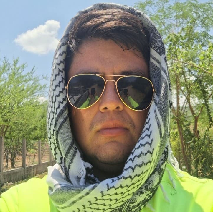 Photographer and content creator Ricardo Zuniga Rosas, 35, poses in undated photo. He was murdered on the night of Saturday, August 29, 2026, in Tehuitzingo, Mexico. Note: Private picture. (Newsflash/NX)