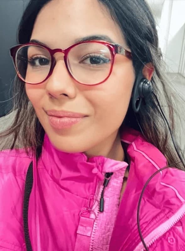 Maria Eduarda Santana Nascimento, 24, poses in undated photo. She was shot dead during an attempted robbery in Sao Paulo, Brazil. Note: Private photo. (Harrisons)