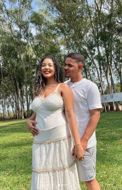 Maycon Douglas de Souza, 24, and Ana Karoline Queiroz Alves, 20, pose in undated photo. They were killed in a head on cloison on Sunday, June 7, 202, in Taguatinga, Brazil. Note: Private picture. (Newsflash/NX)