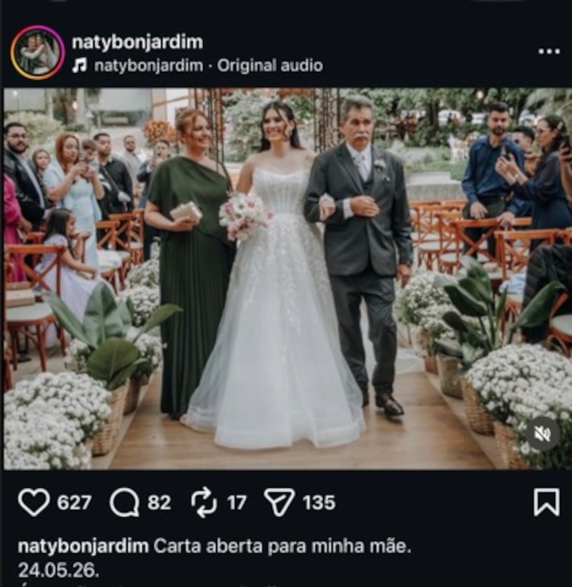 Picture shows Natalia Bonjardim, 32, walking down the isle with her mother Dilvanize Bonjardim, 60, on her wedding day, May 24, 2026, in Sao Paulo, Brazil. The mother died the same day after the wedding. Note: Picture is a screenshot from post. (Newsflash/NX)