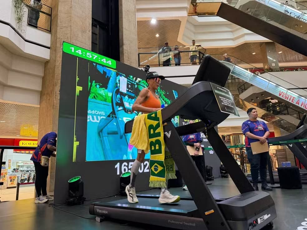 Ultramarathon runner Debora Simas breaks world treadmill running record in Florianopolis, Brazil, Aug. 9, 2026. Note: Private photo. (Newsflash/NX)
